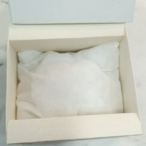 Time Worth Evidence Stylish Grey Leather Strap Watch